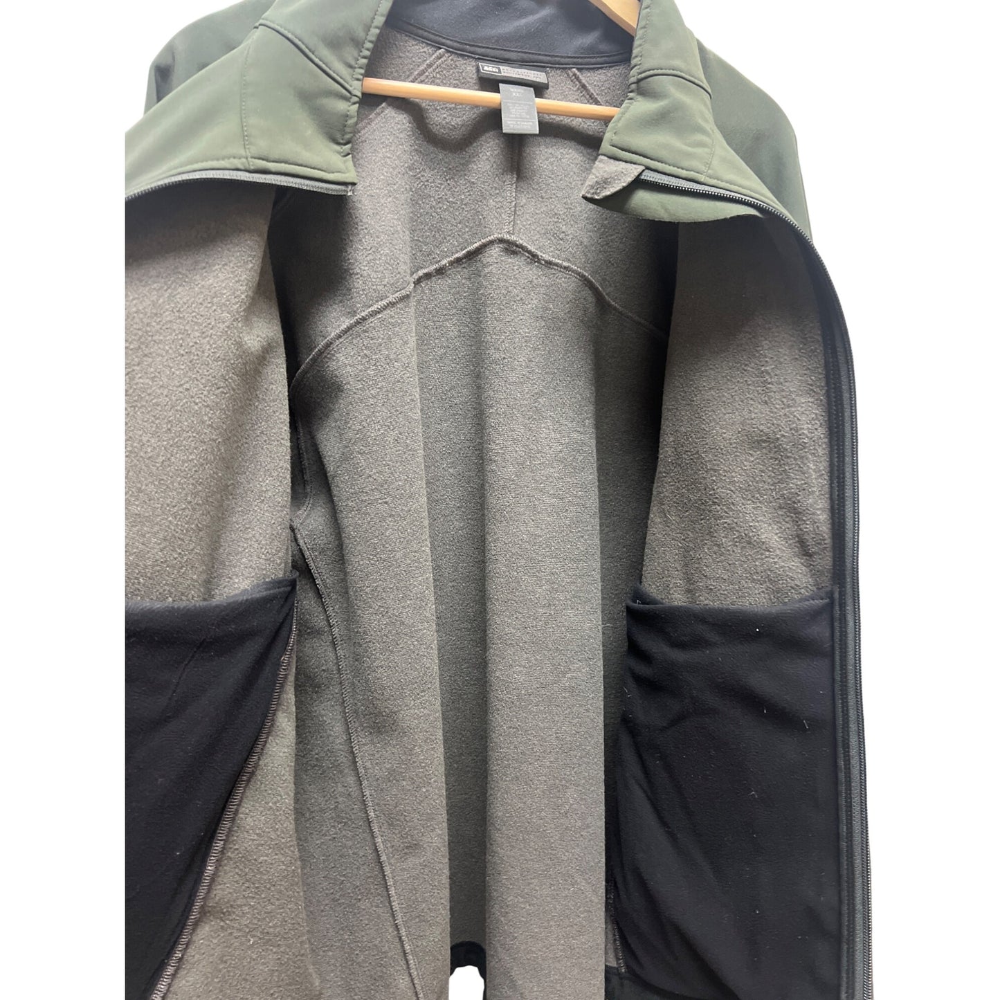REI Green and Black Full Zip Softshell Outdoor Jacket