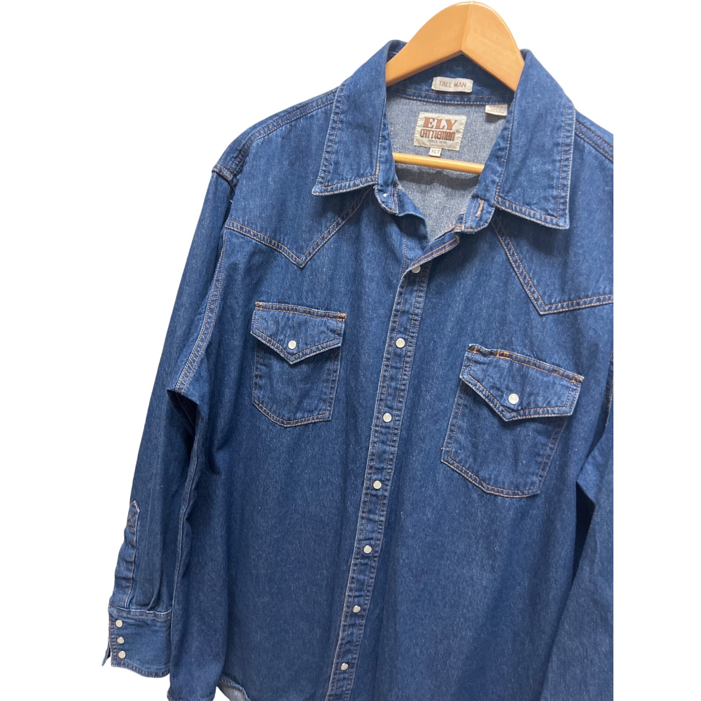 Ely Cattleman Vintage Western Denim Pearl Snap Button Down Shirt