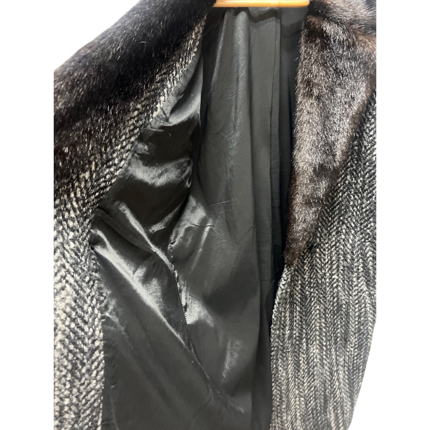 H&M Wool Blend Faux Fur Collar Tweed Overcoat