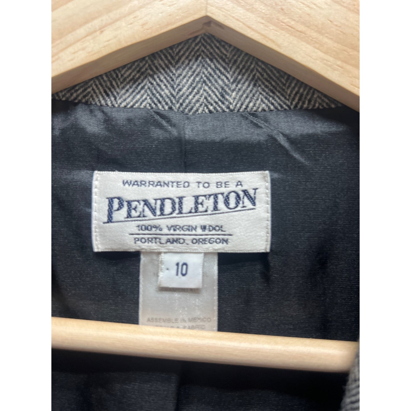Pendleton Vintage 90's Y2K Gray Chevron Wool Black Faux Leather Trim Professional Blazer