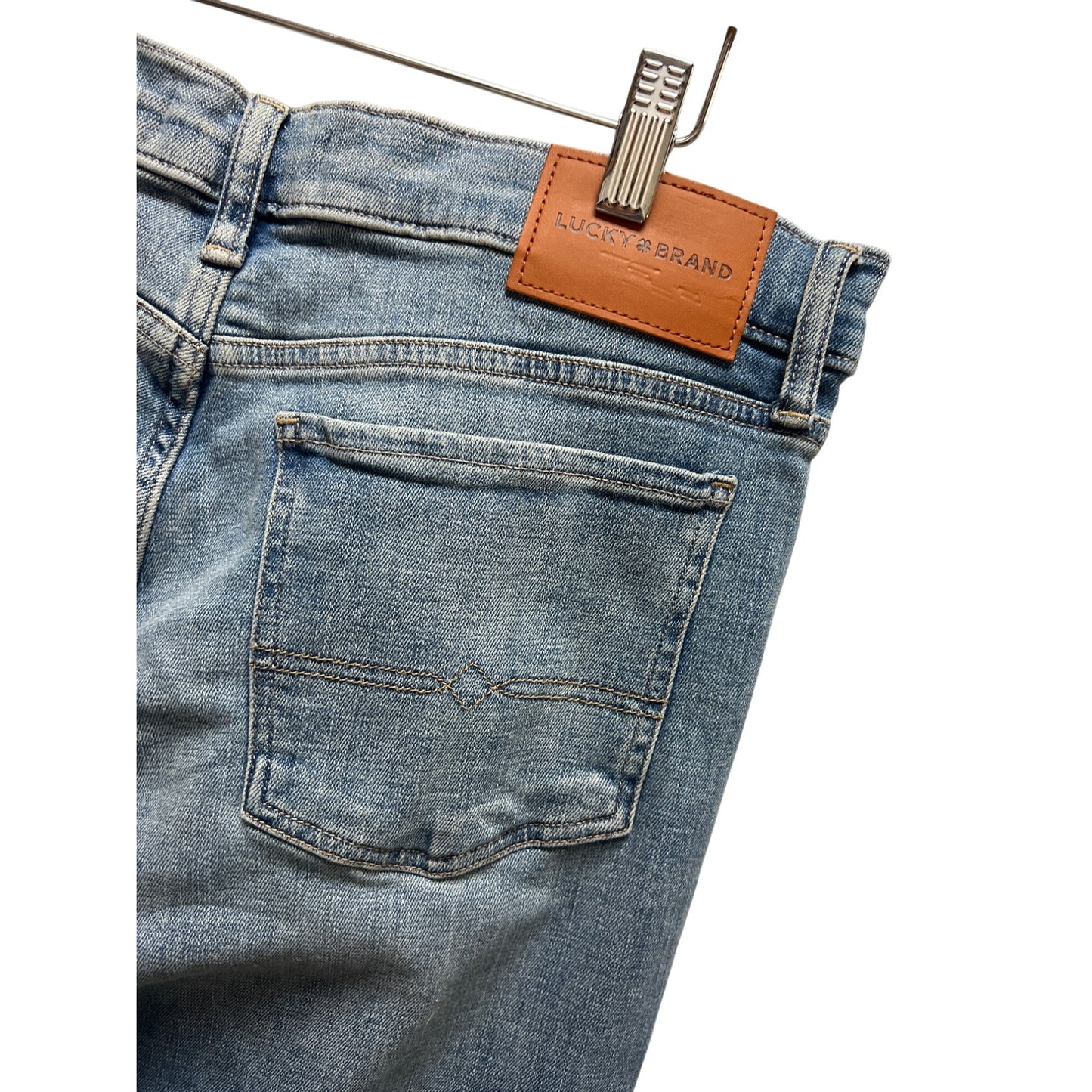 Lucky Brand NWT Sweet Mid Rise Straight Advance Straight Medium Wash Jeans