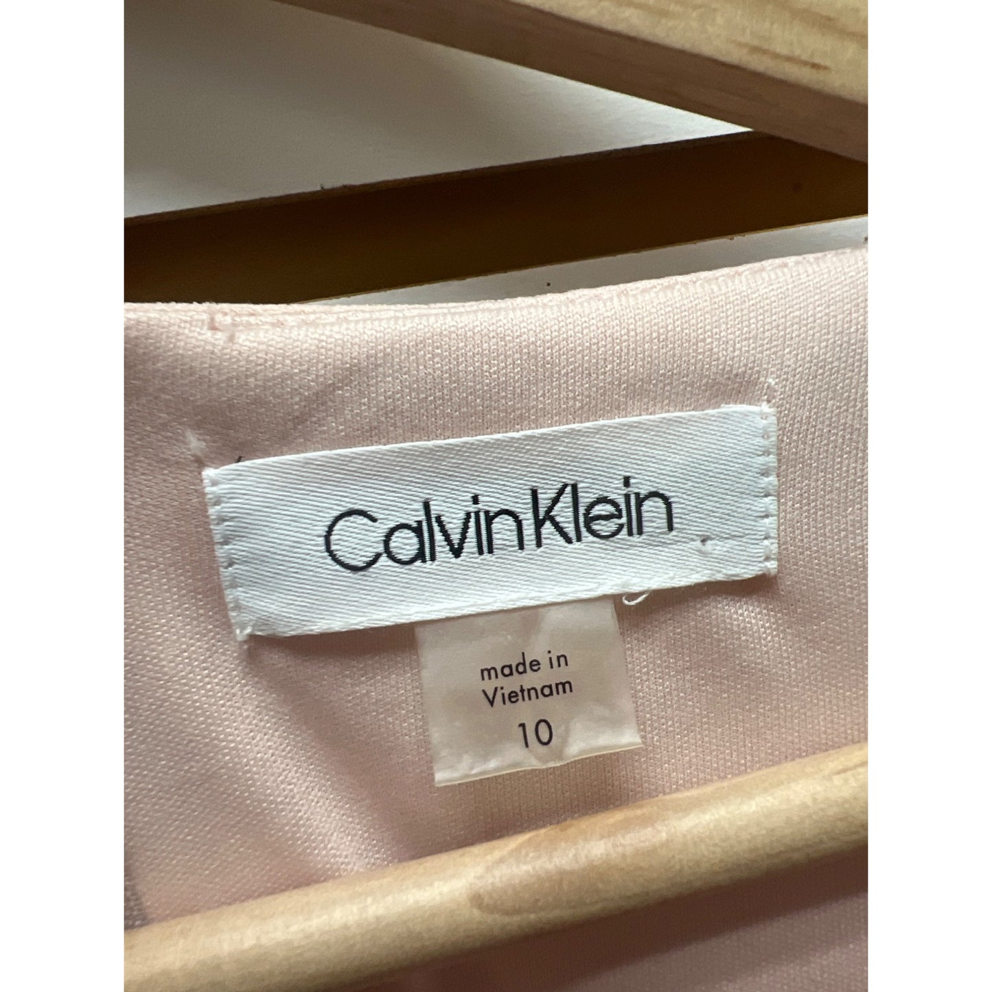 Calvin Klein Pink Eyelet Lace Sheath Pencil Dress
