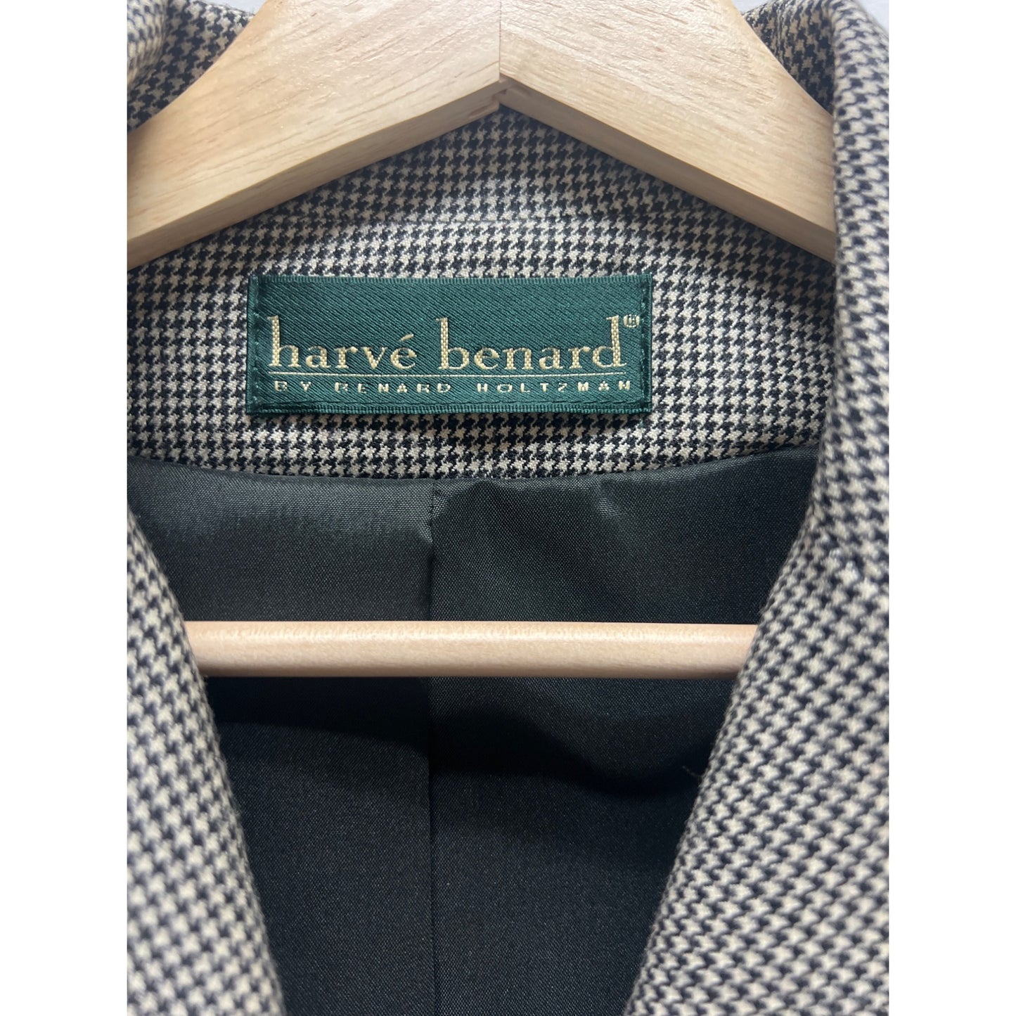 Harvé Benard Gray Houndstooth Skirt Suit Set