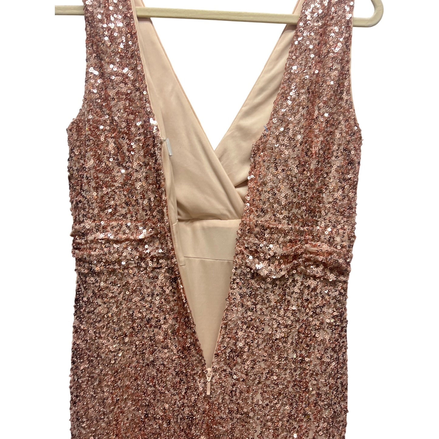 Belle Badgley Mischka Rose Gold Sequin Formal Evening Gown