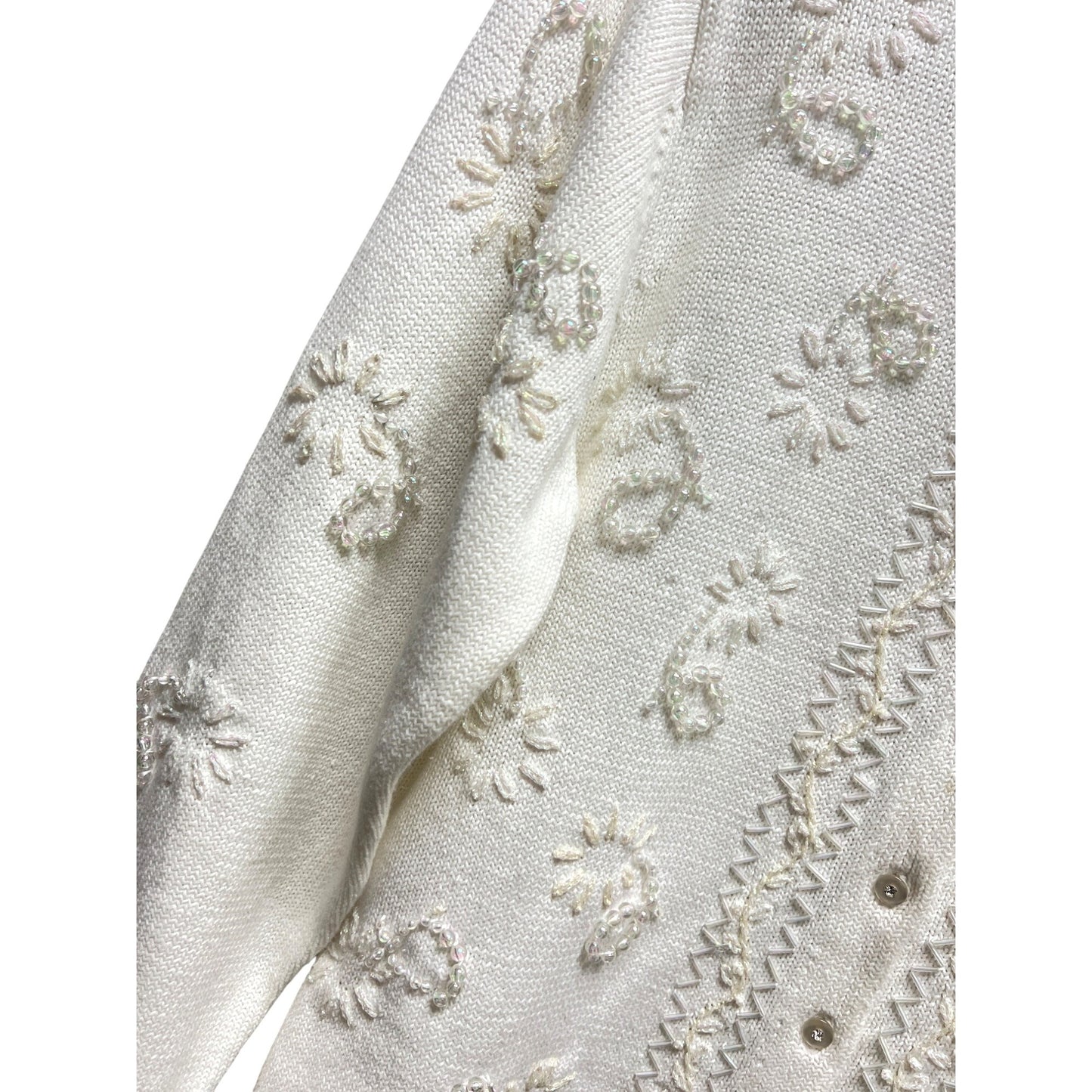The White House Vintage 80's 90's White Beaded Button Down Cardigan