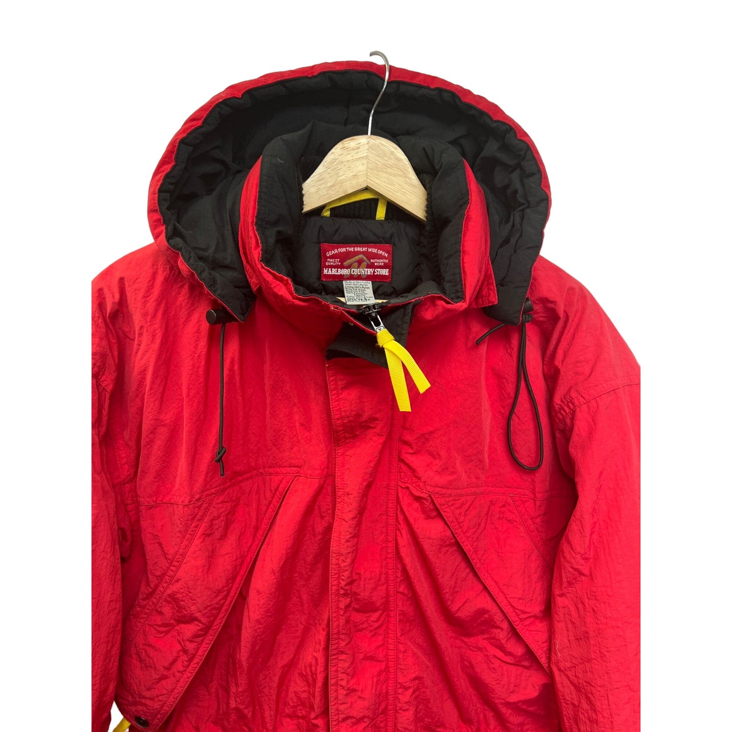 Marlboro Country Store Vintage 90's Down Filled Red Ski Jacket