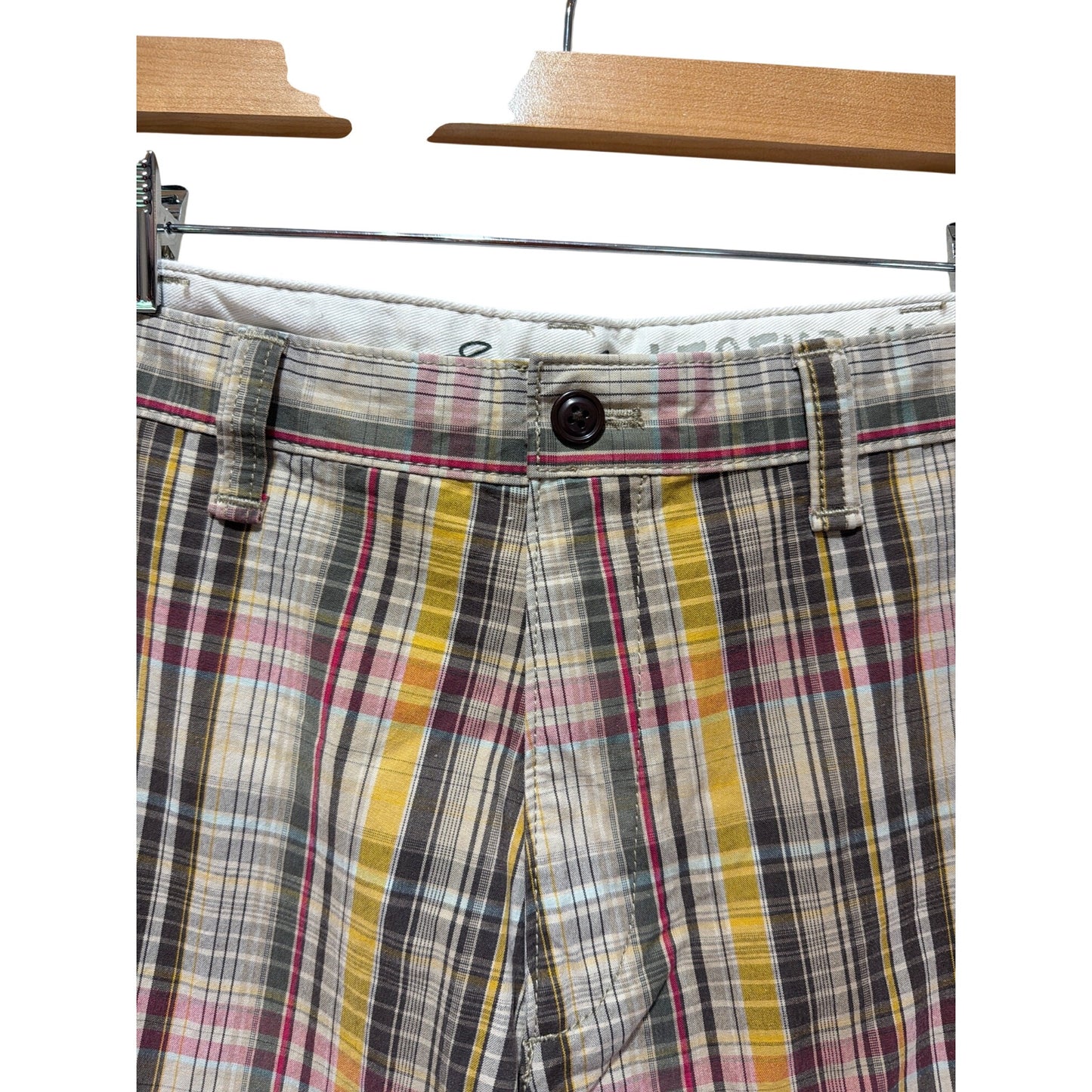 Eddie Bauer NWT Brown Plaid Legend Wash Chino Board Shorts Size 36
