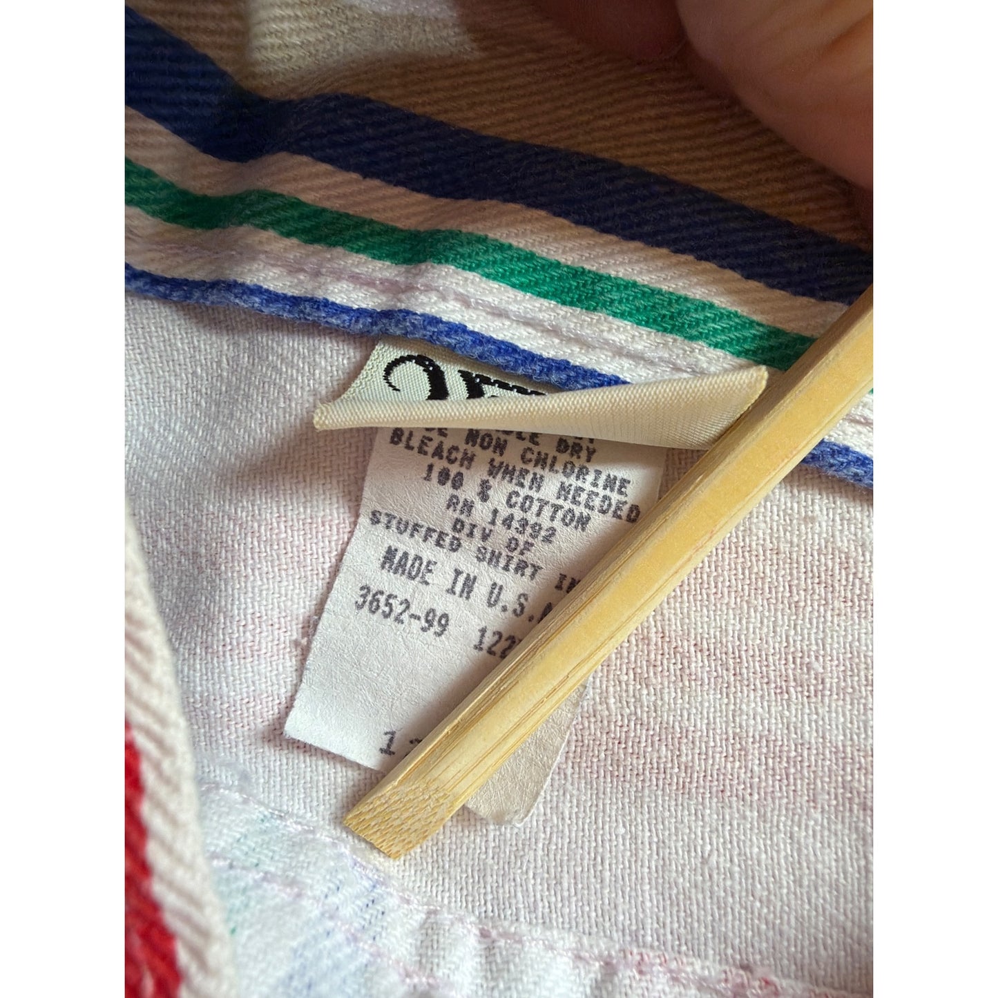 Vivaldi Jeanswear Vintage 80's Striped Red Blue Green High-Waisted Cotton Shorts With Cuffed Hem & Pockets