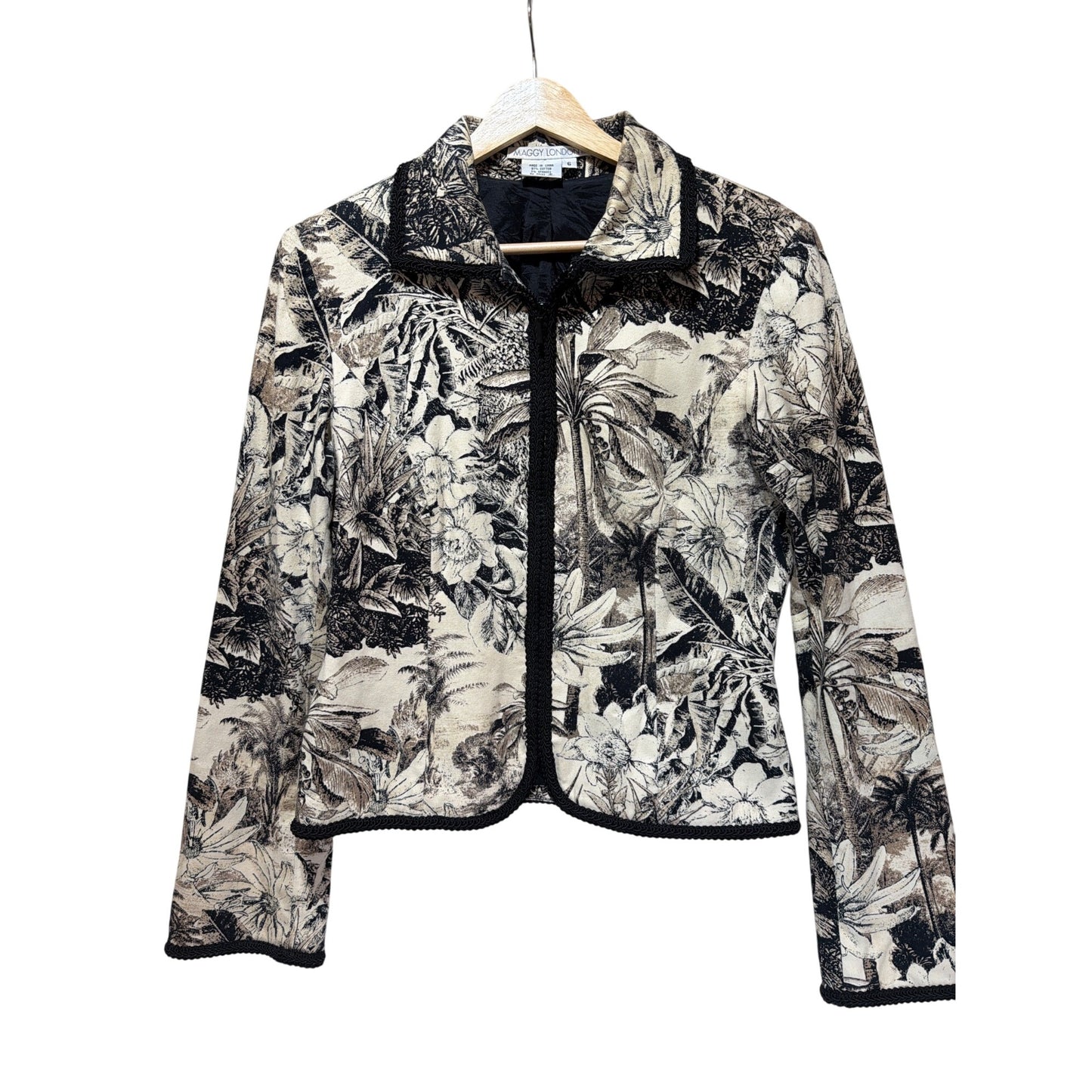 Maggy London Vintage Black & White Tropical Toile Cropped Full Zip Jacket With Black Textured Trim