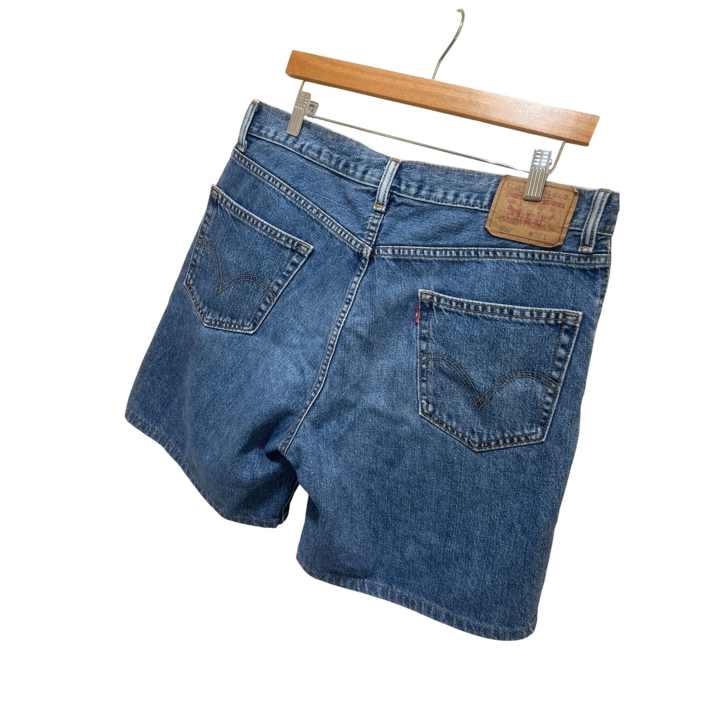 Levis Y2K 550 Mens Relaxed Fit Blue Denim Jean Shorts Jorts Size 36