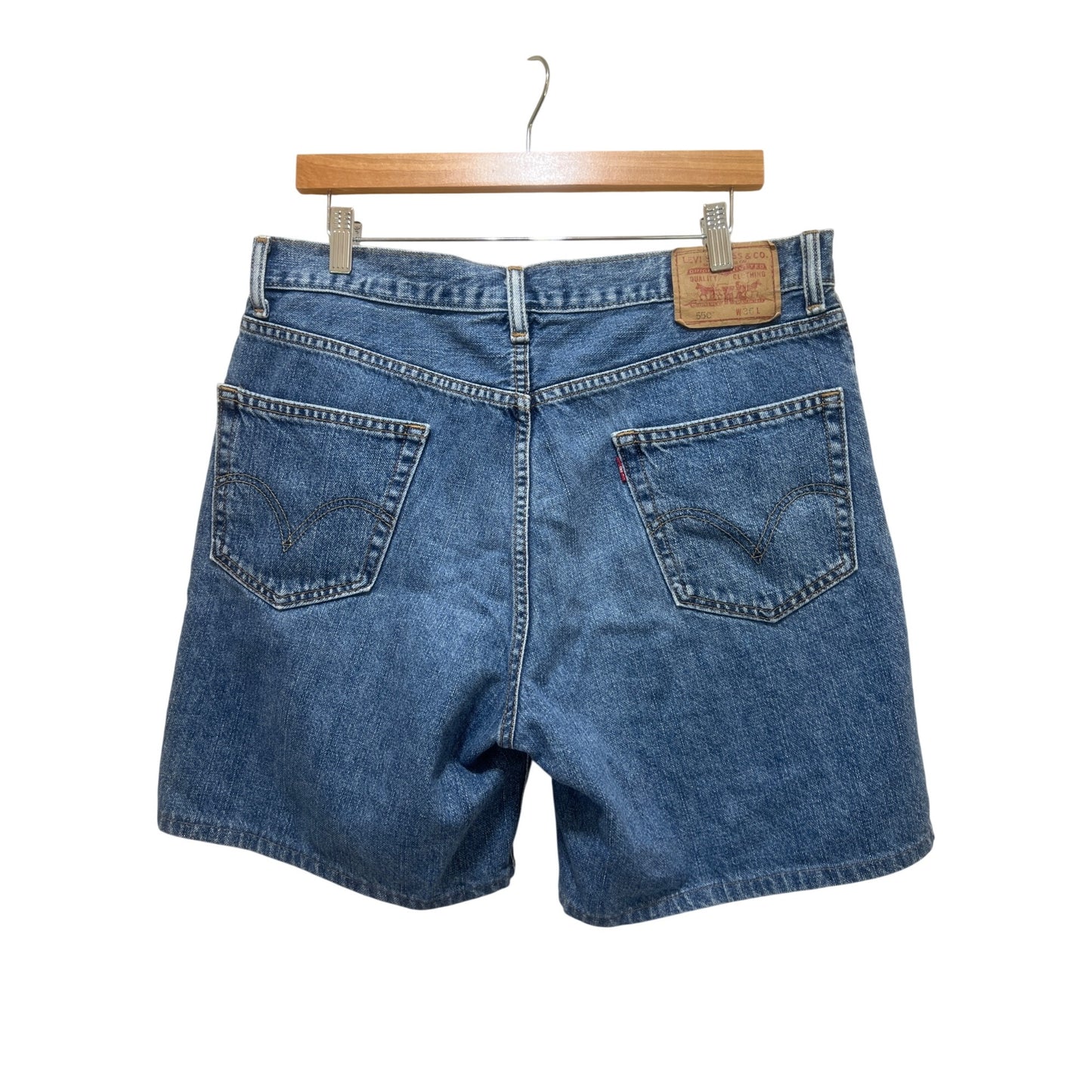Levis Y2K 550 Mens Relaxed Fit Blue Denim Jean Shorts Jorts Size 36