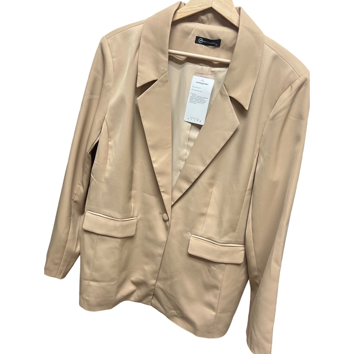 Pretty Garden NWT Tan Oversized Career Blazer