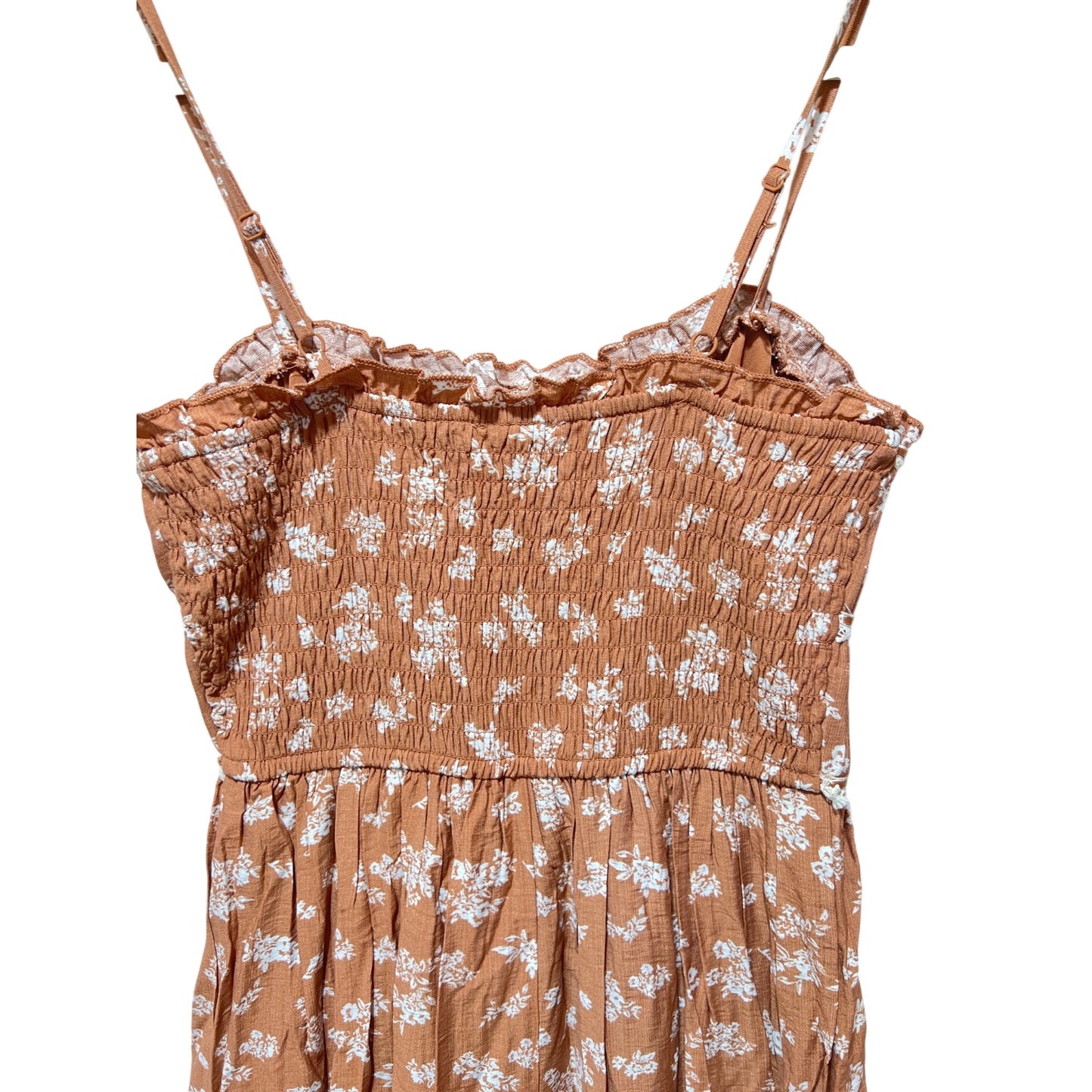 Sincerely Jules NWT Floral Smocked Maxi Dress With Adjustable Straps & Lace Detail - Size Medium