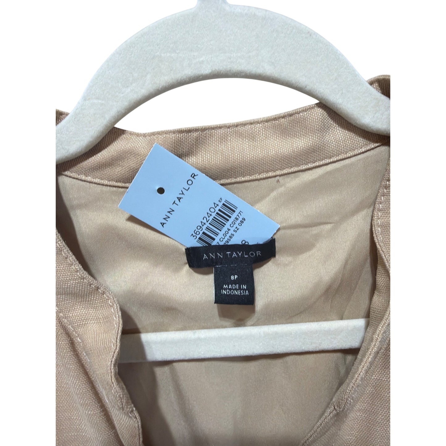 Ann Taylor NWT Linen Blend Wide Leg Sleeveless Button Jumpsuit In Neutral Beige Size 8P