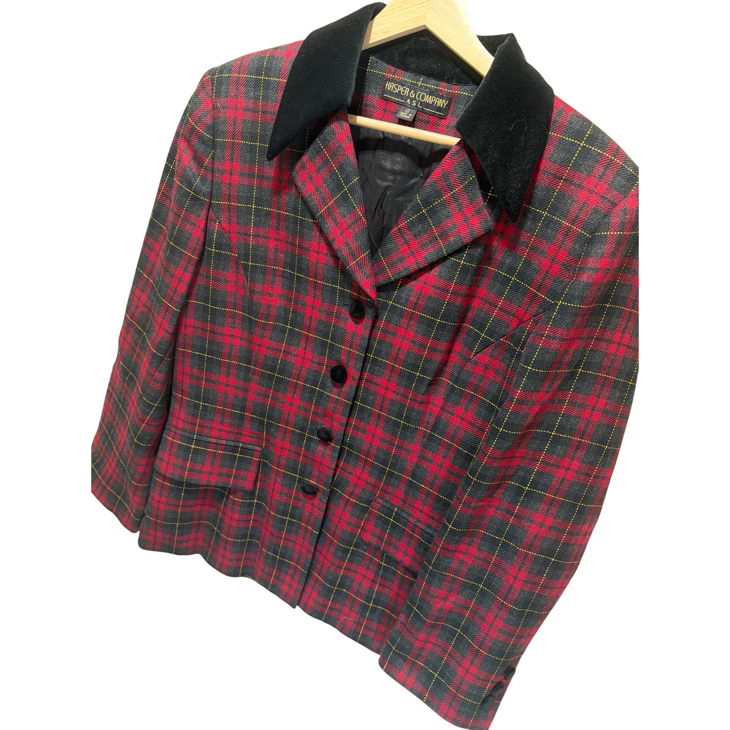 Kasper & Company Vintage 90s Red Tartan Plaid Blazer With Black Velvet Collar & Button Front
