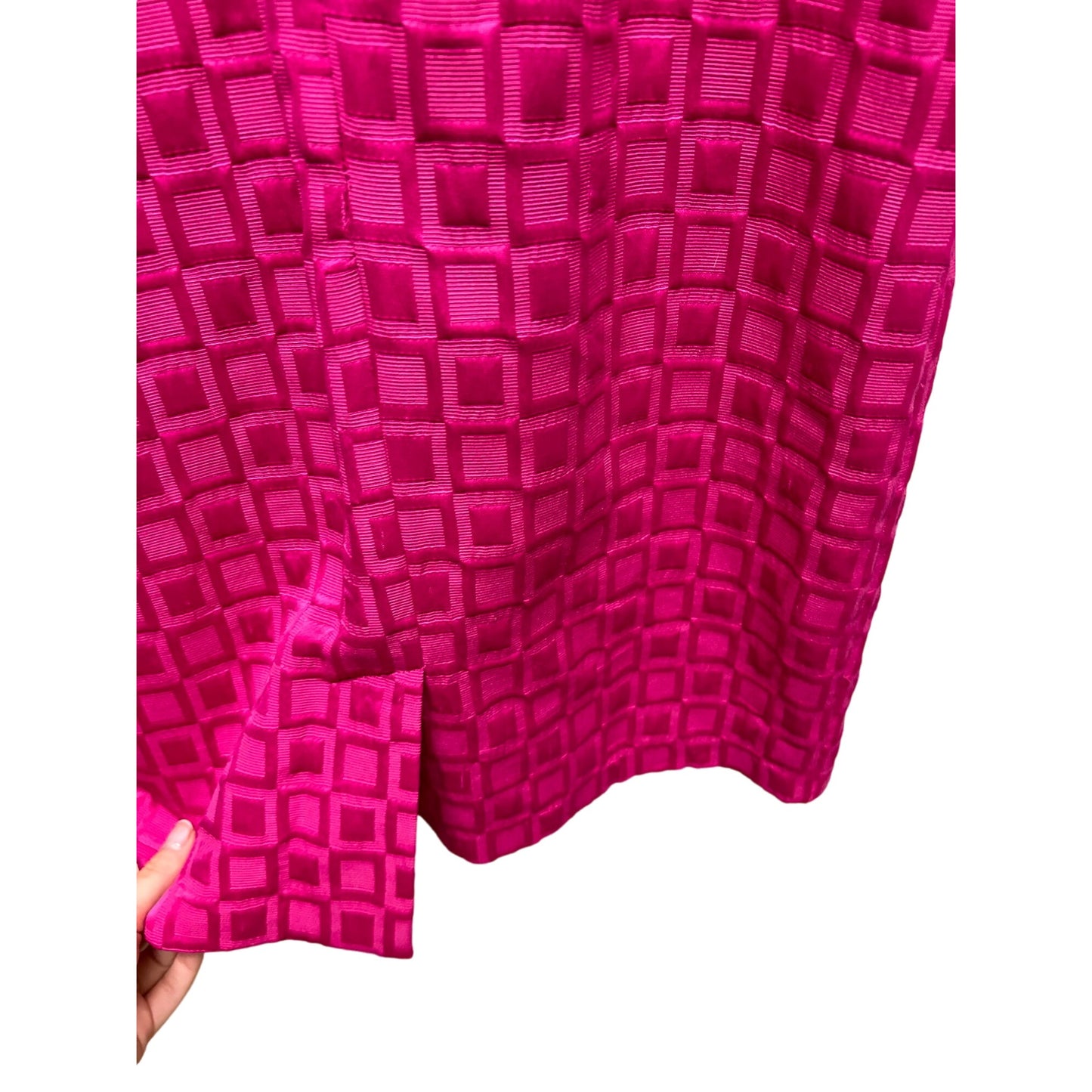 Dress Barn Magenta Pink Sleeveless Textured Dress With Button Detail Size 8