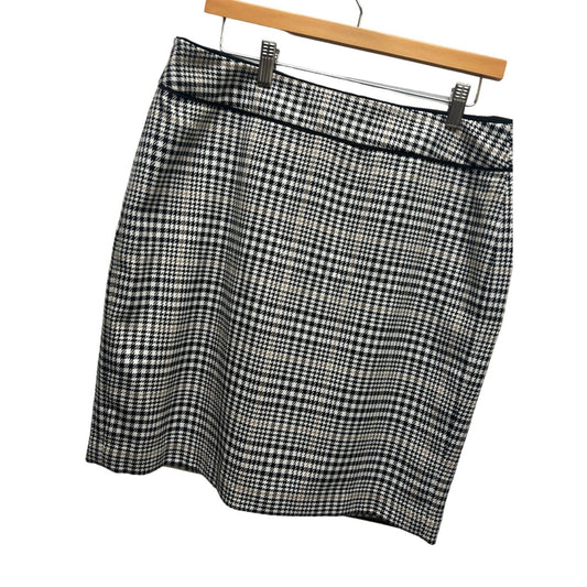 Banana Republic Tweed Black & White Plaid Pencil Skirt