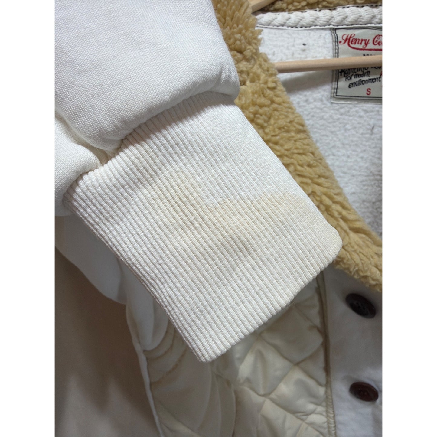 Henry Cooper Sportswear Vintage Y2K White Tan Sherpa Lined Hoodie Jacket With Quilted Panels