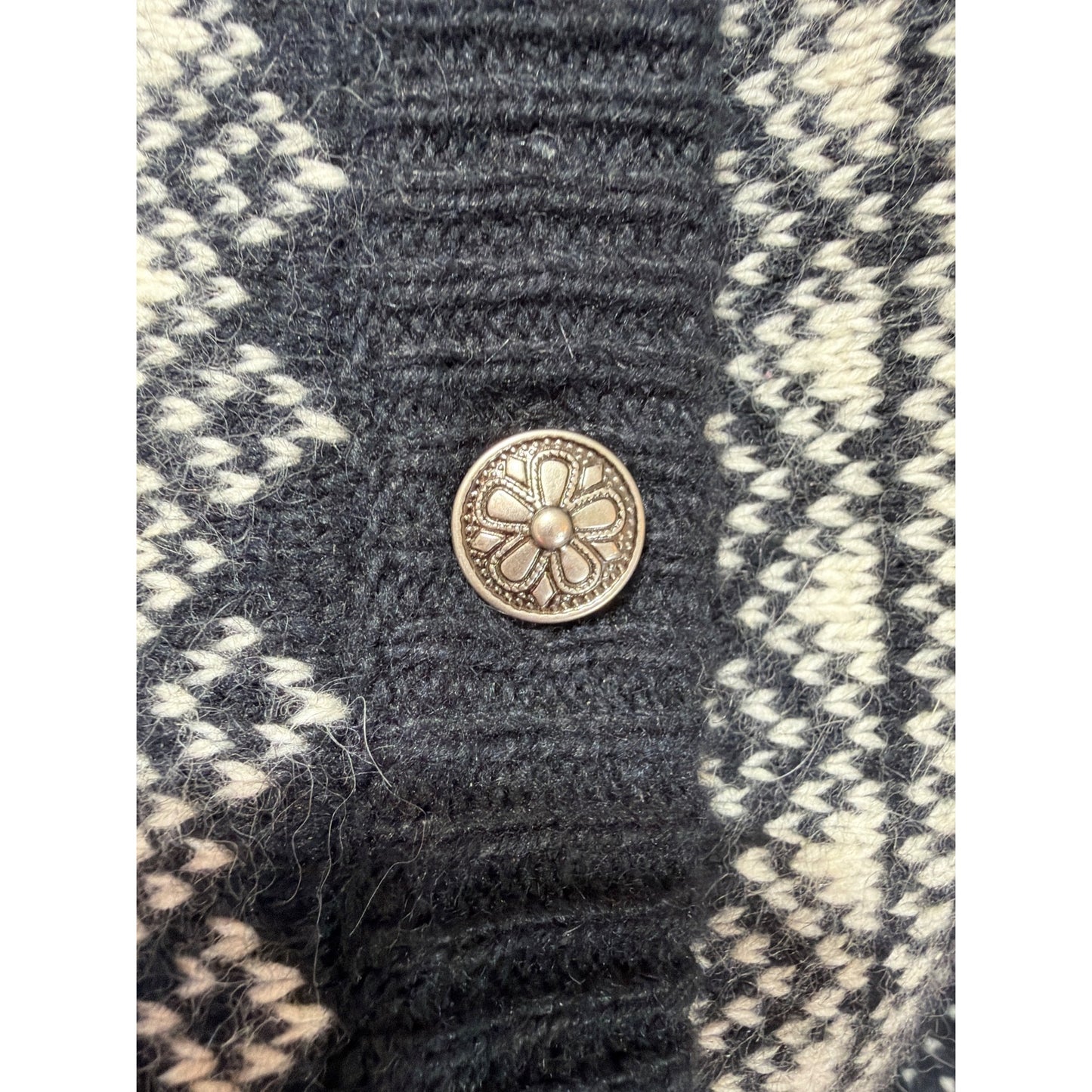 White Stag Vintage 90s Nordic Fair Isle Button-Up Cardigan Sweater Medium Black/White/Red Angora Blend