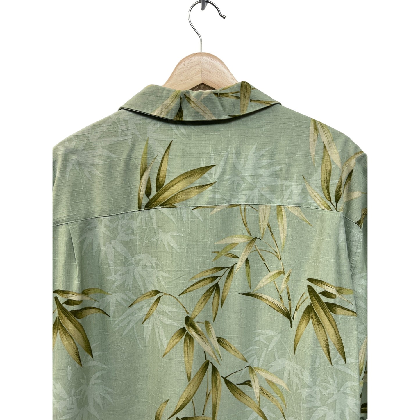 Jamaica Jaxx 100% Silk Green Tropical Hawaiian Button Down Shirt