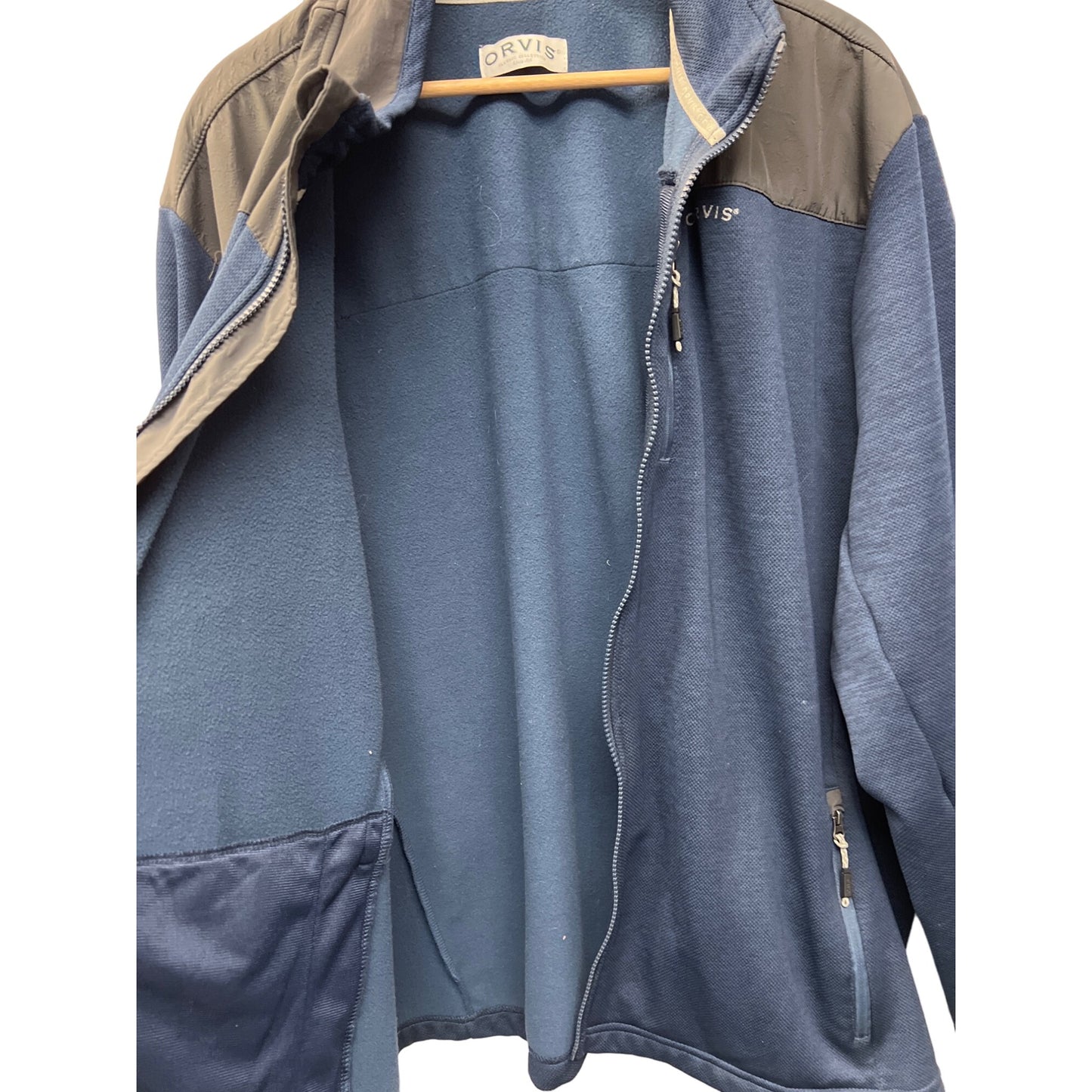 Orvis Full Zip Blue and Gray Soft Shell Jacket