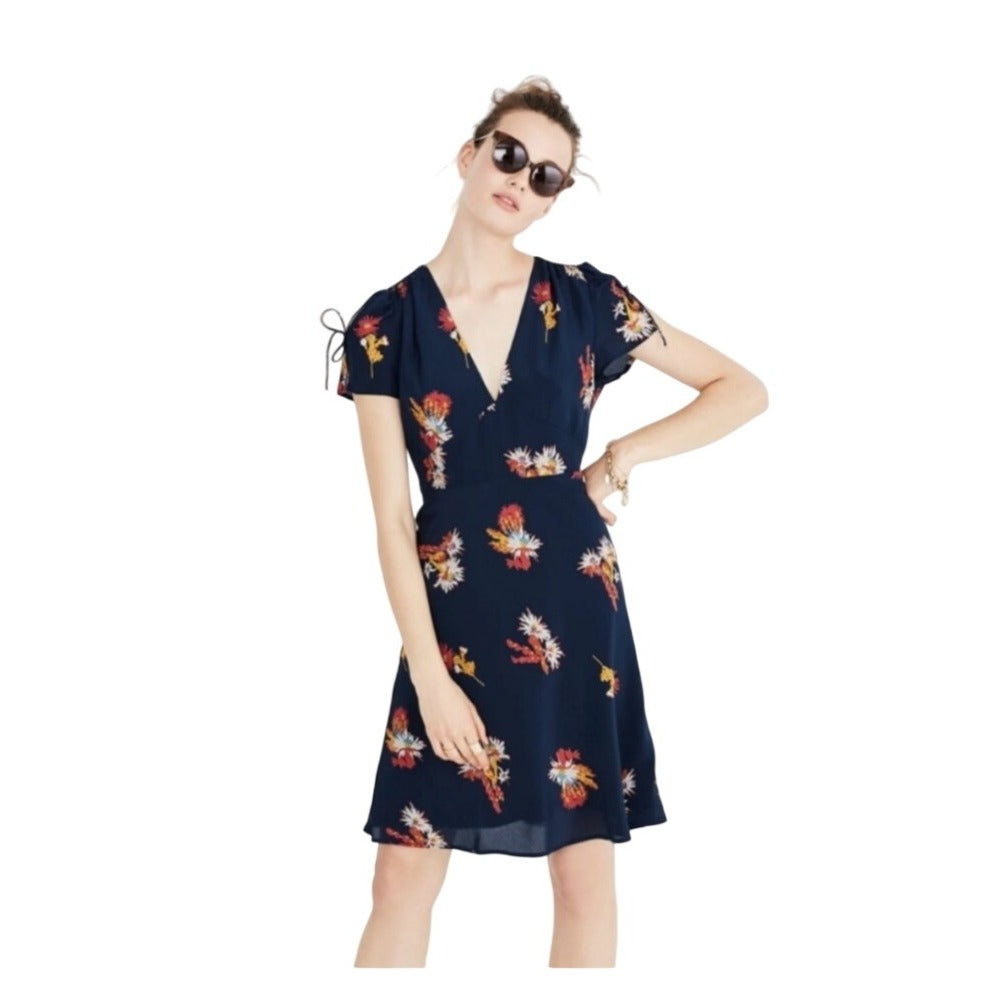 Madewell Silk Navy Floral Short Sleeve A-Line Modern Family Dress