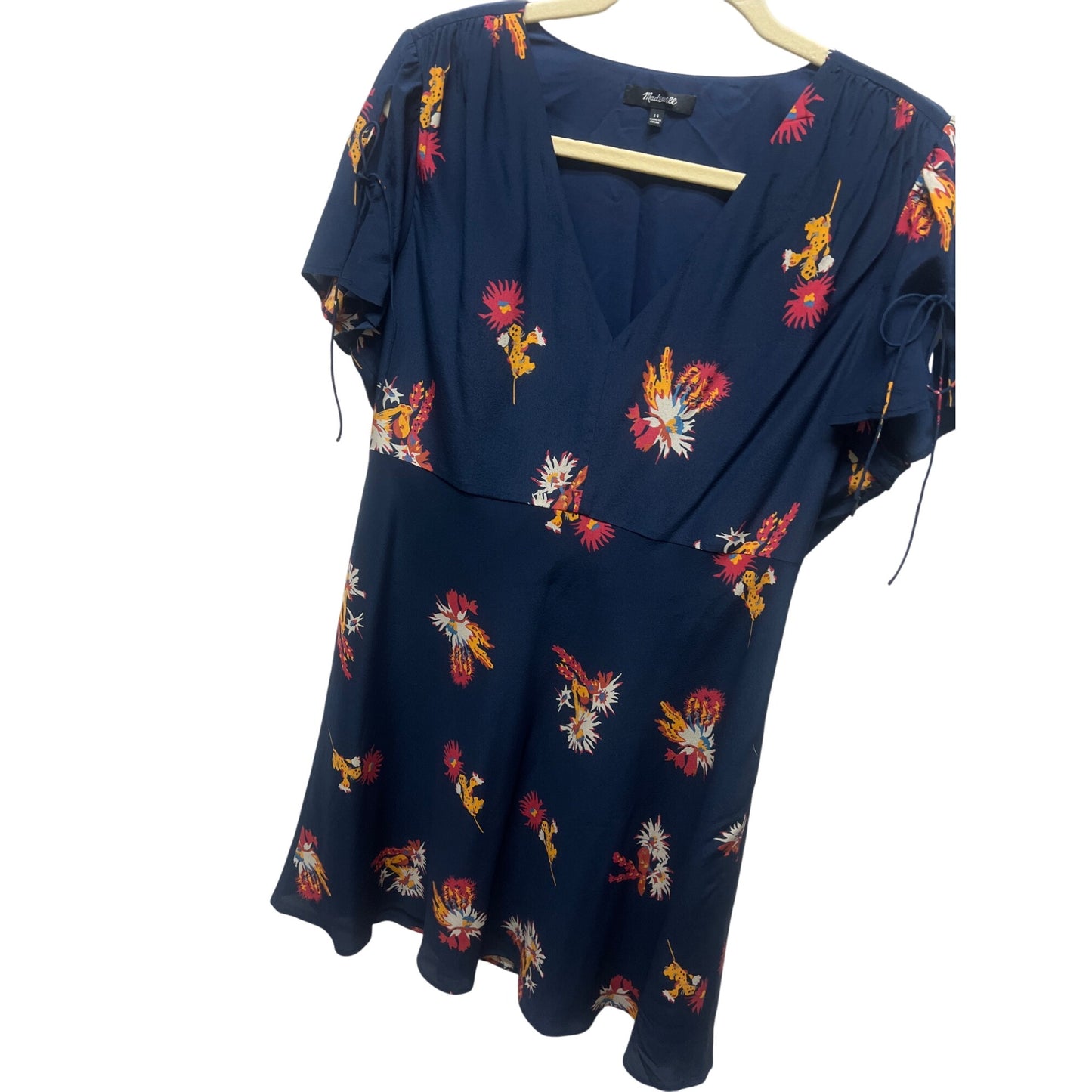 Madewell Silk Navy Floral Short Sleeve A-Line Modern Family Dress