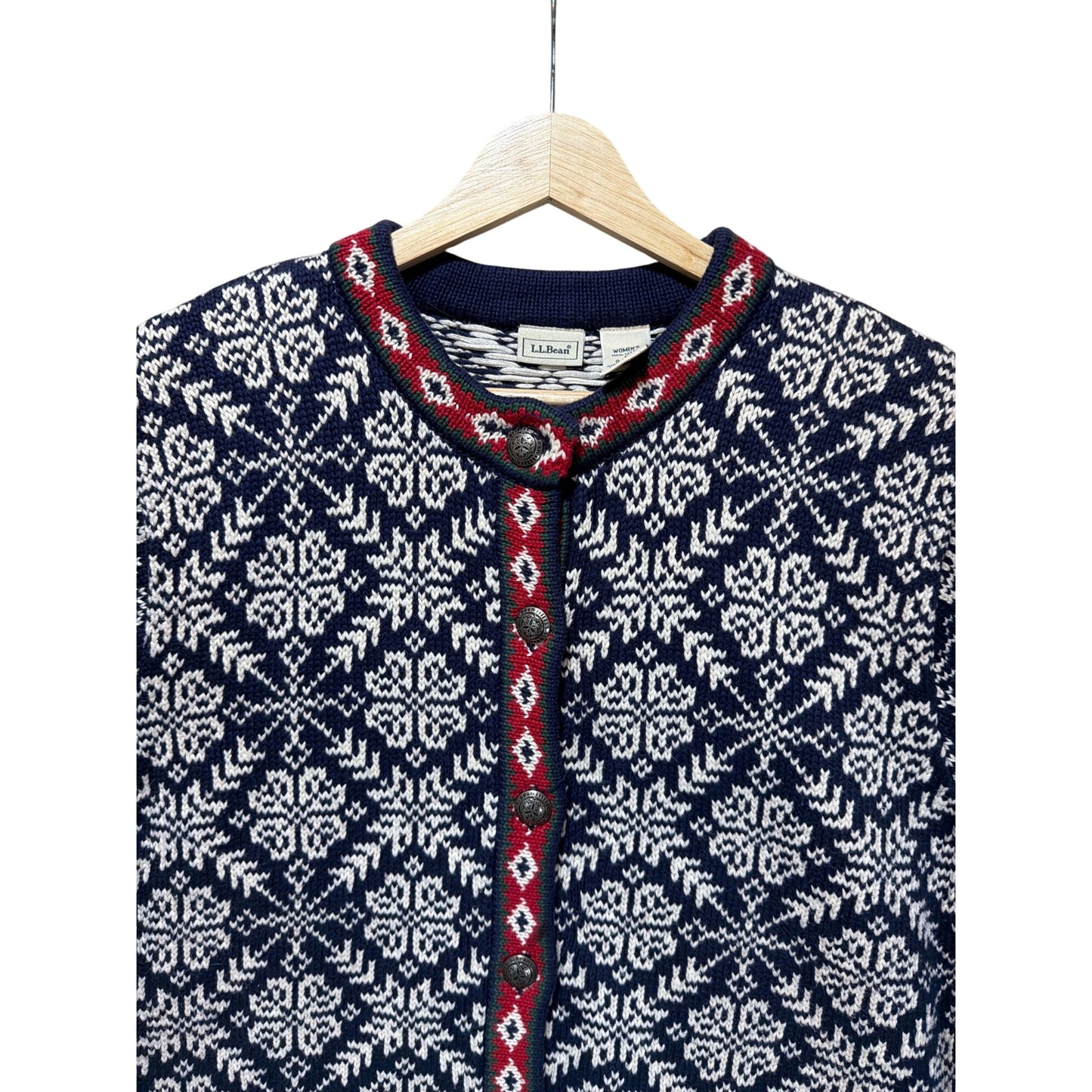 L.L. Bean Womens Nordic Fair Isle Snowflake Cardigan Pewter Button 100% Cotton Size 1X Navy & White Geometric Pattern With Red Trim
