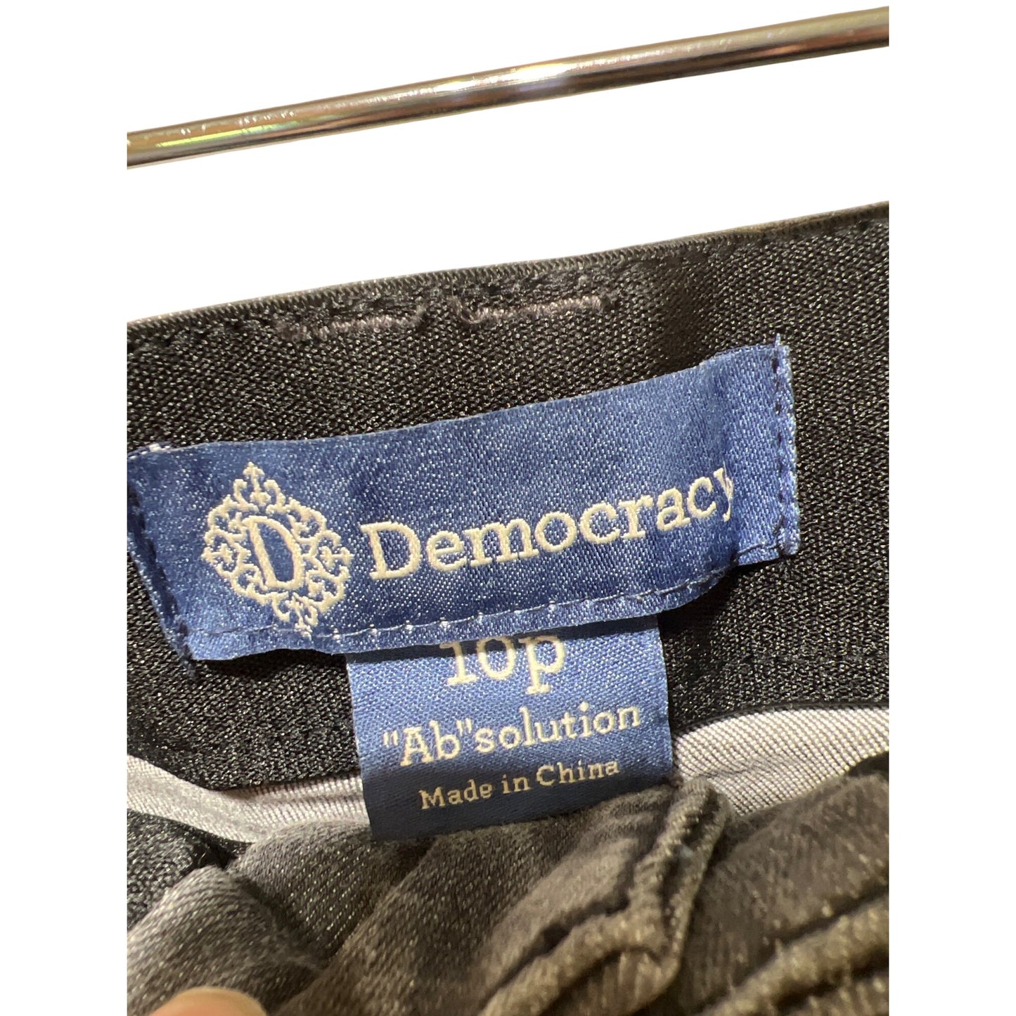 Democracy NWT Absolution Itty Bitty Boot Jeans Gray Slimming Panels Mold & Hold Size 10P Core Essential