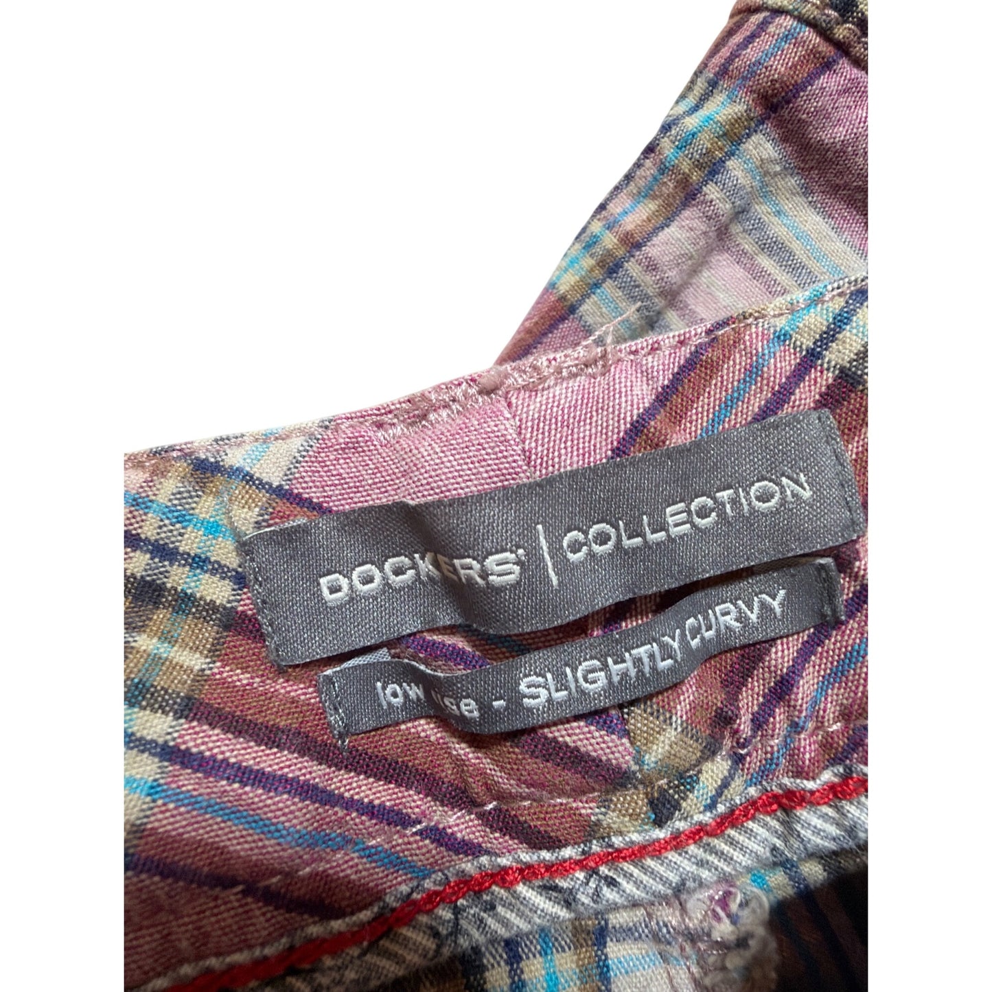 Dockers Collection Low Rise Slightly Curvy Pink & Tan Plaid Bermuda Chino Shorts Womens Size 12