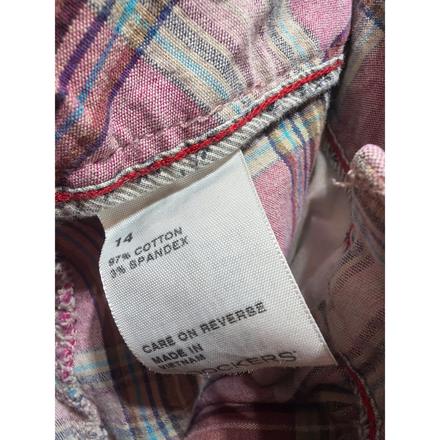 Dockers Collection Low Rise Slightly Curvy Pink & Tan Plaid Bermuda Chino Shorts Womens Size 12