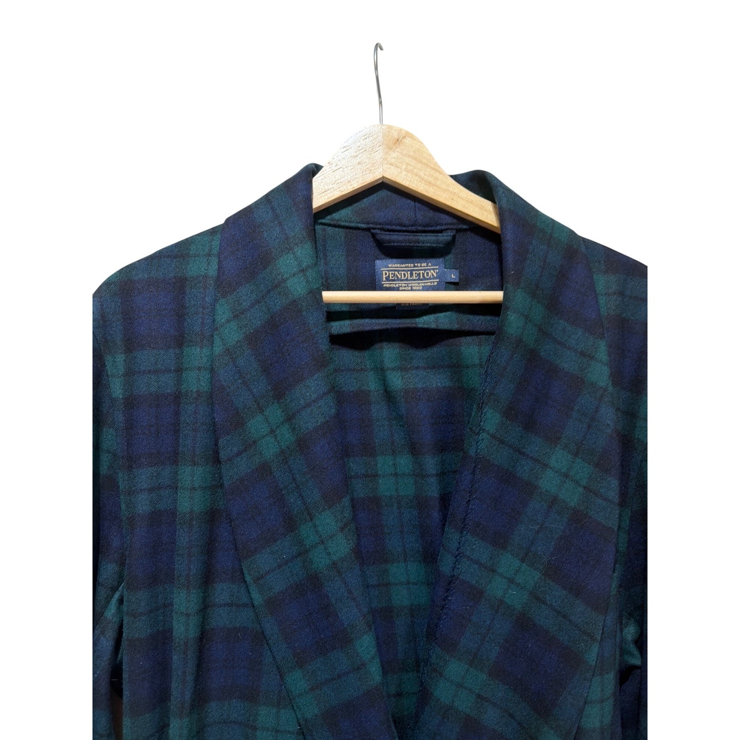 Pendleton NWOT Mens Wool Robe In Black Watch Plaid With Belted Waist & Shawl Collar Size L