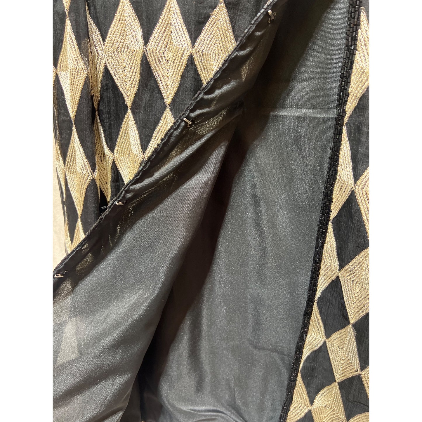 Laurence Kazar Black Gold Beaded Harlequin Jacket M Silk Blend Hook & Eye Closure Vintage 90s
