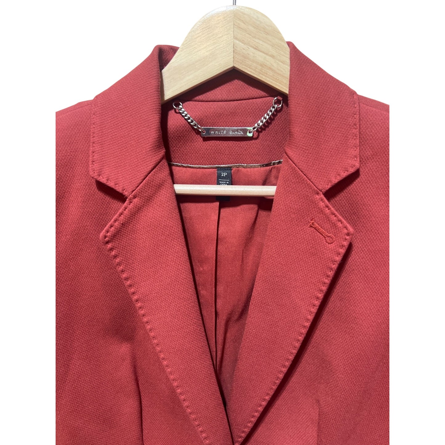 White House Black Market Womens Single Button Tailored Rust Red Blazer With Metallic Cuff Detail - Size 2P
