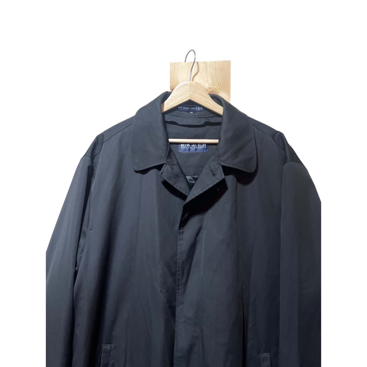 Ralph by Ralph Lauren Mens Black Trench Coat With Tartan Plaid Wool Removable Liner Quilted Interior And Button Cuffs Vintage 90s