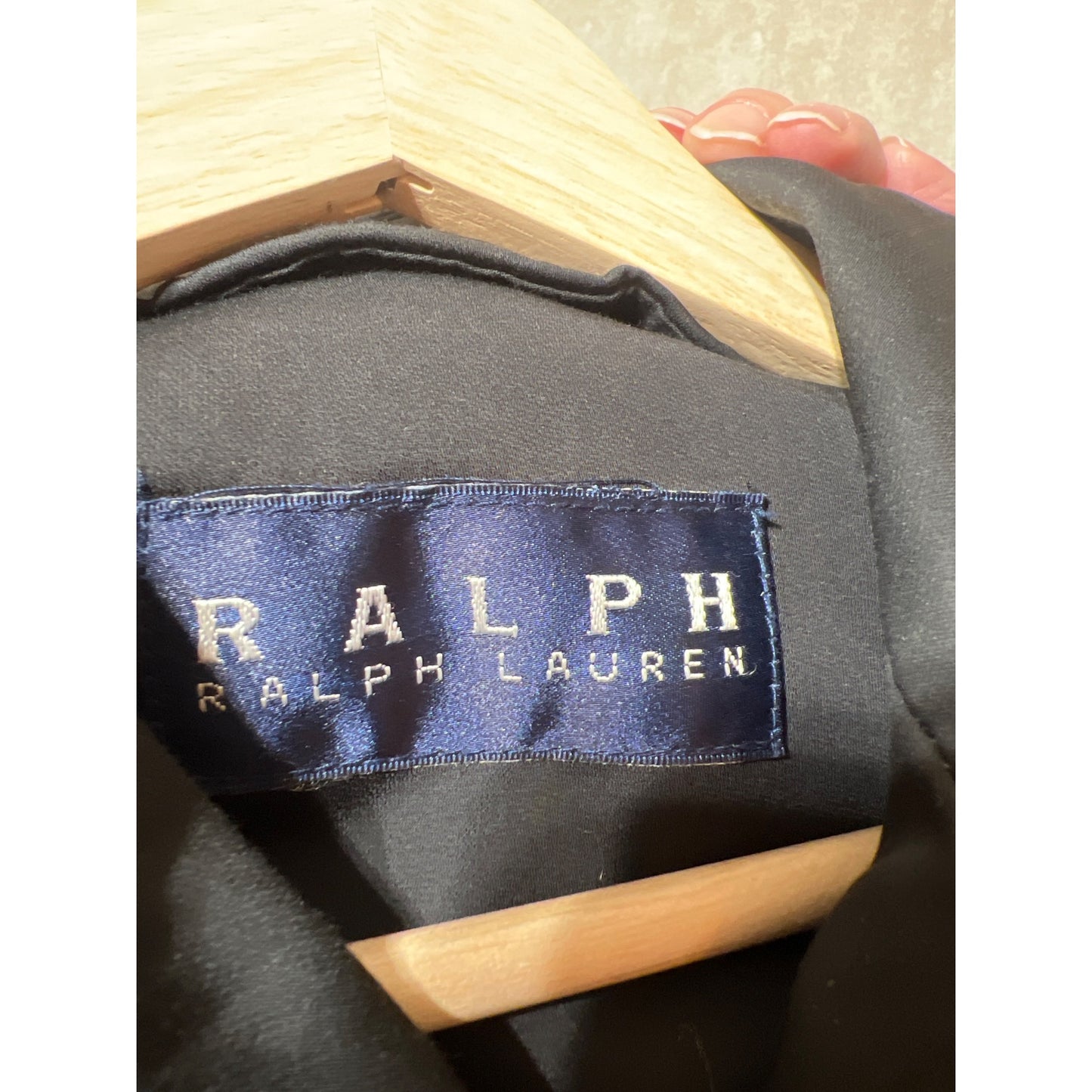 Ralph by Ralph Lauren Mens Black Trench Coat With Tartan Plaid Wool Removable Liner Quilted Interior And Button Cuffs Vintage 90s