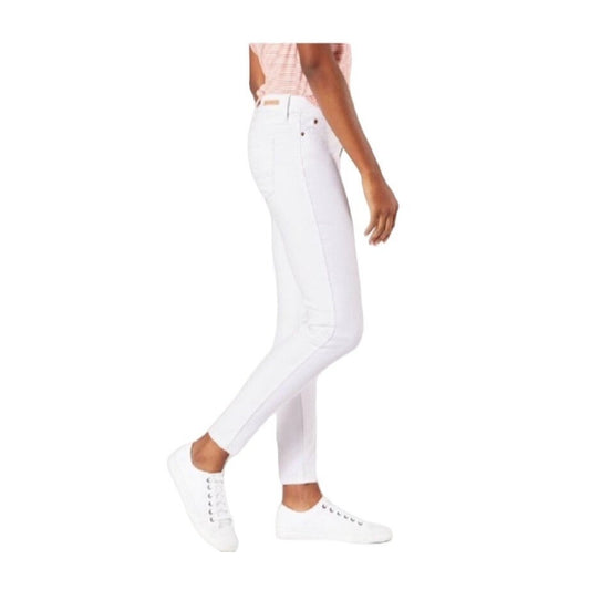 Levi's NWT Mid Rise Skinny White Jeans