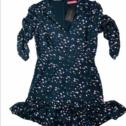 Signature8 NWT Wrap Style Floral Print Dress