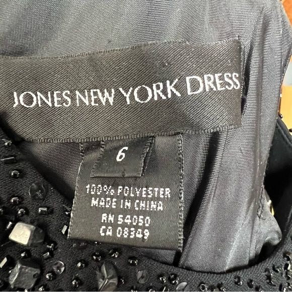 Jones New York Black Sleeveless Dress with Beaded Collar